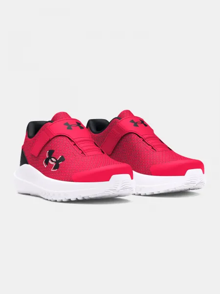 Červené športové tenisky Under Armour UA BINF Surge 4 AC