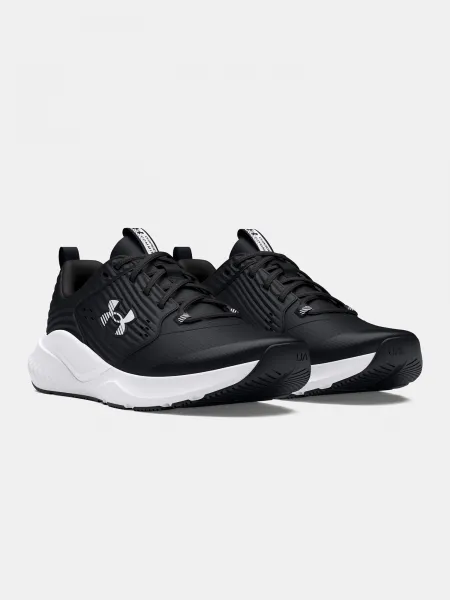 Čierne kožené športové tenisky Under Armour UA Charged Commit TR 4
