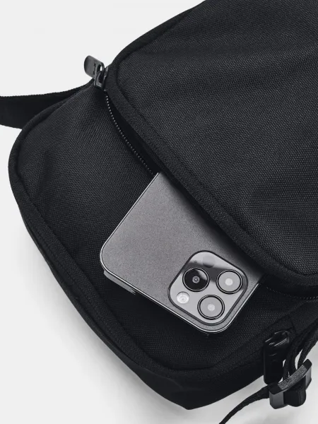 Čierna crossbody taška Under Armour UA Loudon Lite Crossbody