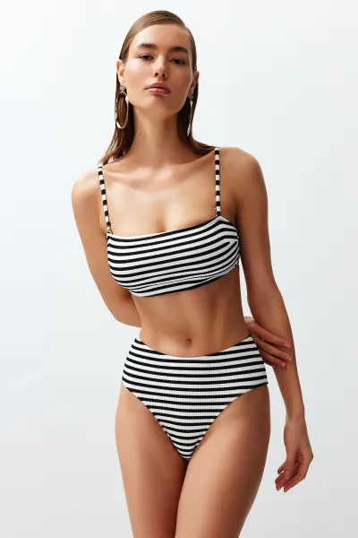 Trendyol Black-White Textured High Waist High Leg Hipster Bikini Bottom