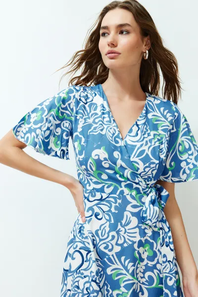 Trendyol Blue Floral Double Breasted Viscose Midi Woven Dress