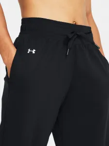 Nohavice a kraťasy pre ženy Under Armour - čierna