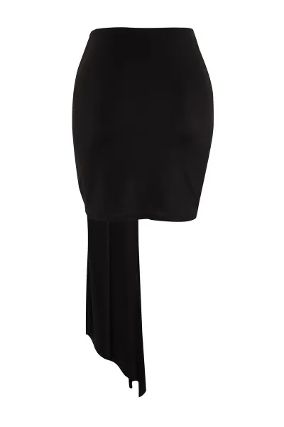 Trendyol X Zeynep Tosun Black Knitted Skirt with Accessory Detail