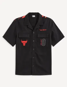 Čierna pánska košeľa Celio NBA Chicago Bulls