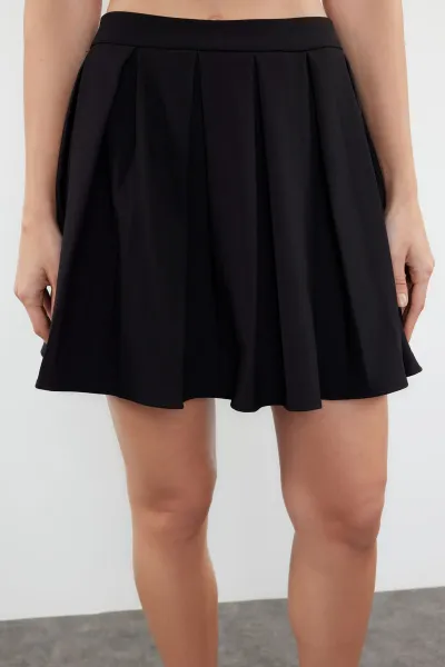 Trendyol Black Pleated Mini Woven Skirt