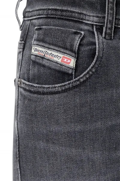 Džínsy Diesel 1984 Slandy-High Trousers Black