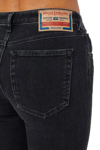 Džínsy Diesel 2015 Babhila L.32 Trousers Black