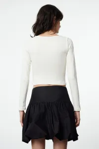 Trendyol Ecru Boat Neck Slim/Fitting Printed Crop/Short Knitted Blouse