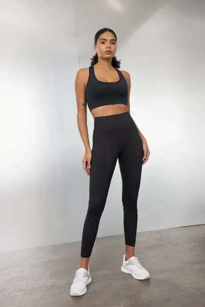 DEFACTO Fit Crew Neck