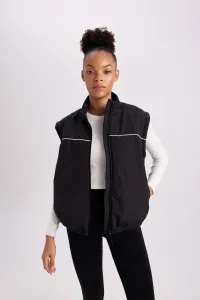 DEFACTO Fit Water Repellent Stand Collar Detachable Sleeve Detailed Pocket Lined Light Thin Coat