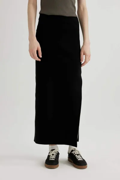DEFACTO Corduroy Camisole Maxi Skirt