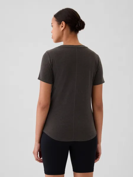 GAP Fit Breathe Sports T-Shirt - Women's