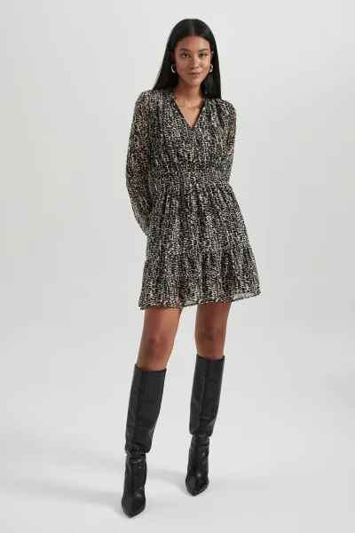 DEFACTO V-neck Patterned Chiffon Mini Long Sleeve Dress