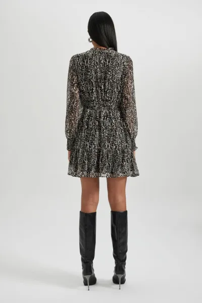DEFACTO V-neck Patterned Chiffon Mini Long Sleeve Dress