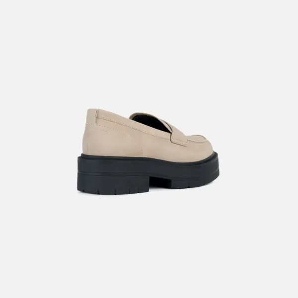 Beige women's moccasins Geox Spherica Ec7 - Women's