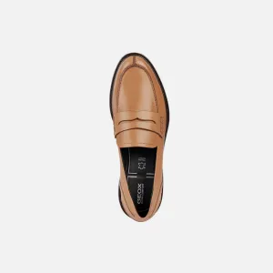 Light brown women's moccasins Geox Walk Pleasure - Women's