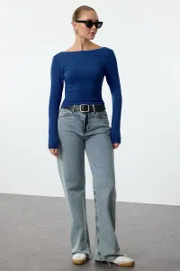 Trendyol Saks Deep Back Low-cut Fitted Cotton Stretchy Knitted Blouse