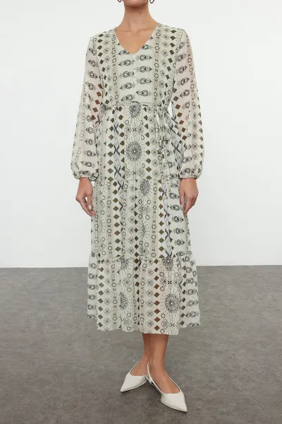 Trendyol Green Belted Ethnic A-Line Maxi Woven Winter Dress