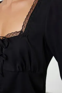 Trendyol Black Tie Detail Crop Woven Blouse
