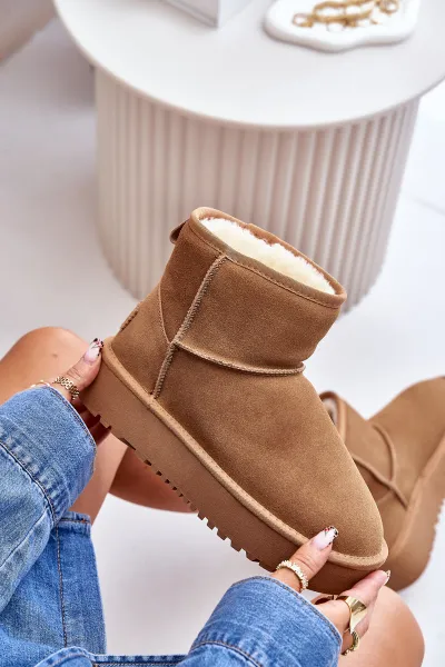 Leather suede snow boots on a platform above the ankles Camel Rianaella