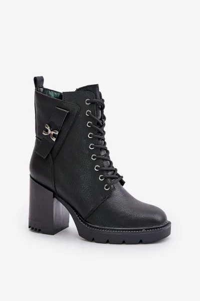 Insulated ankle boots with heels with gold details black Ivarisse