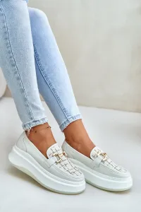 Women's leather moccasins on platform with gold decoration Vinceza light beige