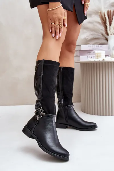 Insulated flat heel boots with decorative buckle black Leatharia