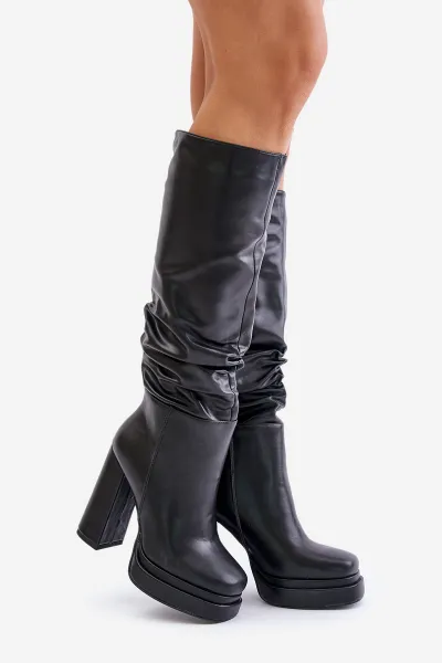 Slip-on boots with heel and platform with ruching insulated black Beridra