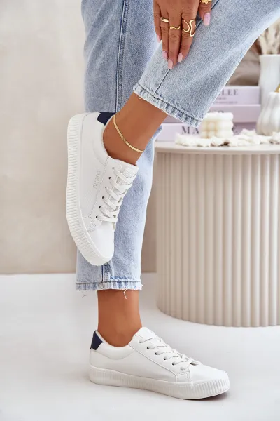 Insulated women's sneakers Big Star white