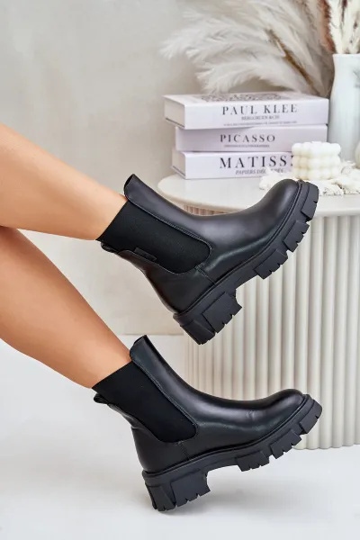 Insulated Chelsea slip-on ankle boots made of eco leather Big Star black