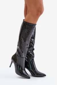Stiletto heel Cossacks with black embossing Reanwenna