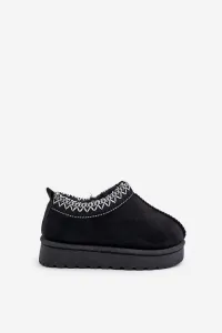 Children's ankle snow boots on a platform insulated with fur black Vilabria