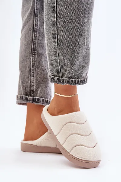 Futrzane Warm women's slippers beige Vamirae