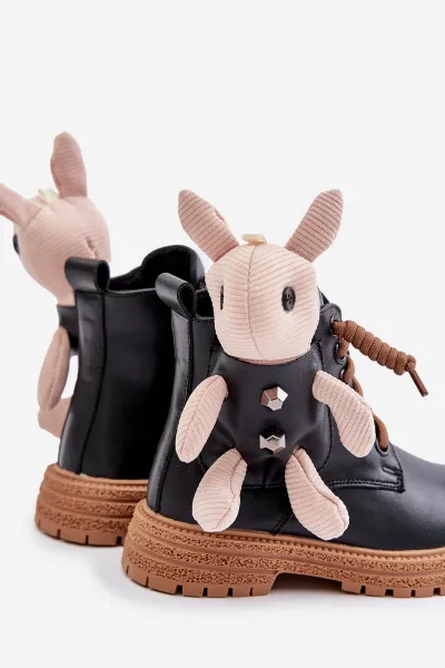 Leather insulated children's ankle boots with a zipper with a Vinceza bear black