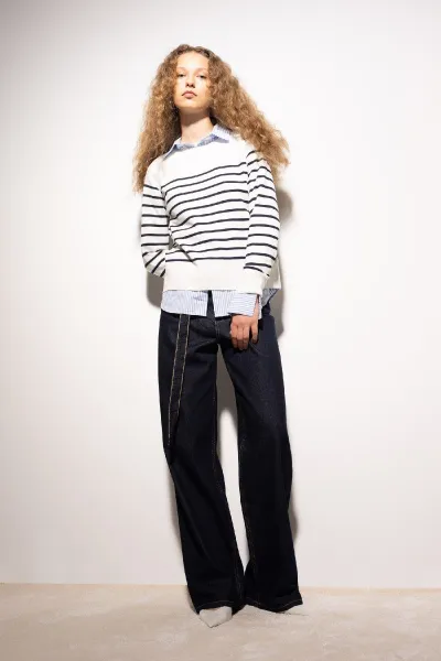 DEFACTO Regular Fit Soft Textured Crew Neck Striped Knitwear Sweater