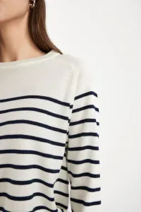 DEFACTO Regular Fit Soft Textured Crew Neck Striped Knitwear Sweater