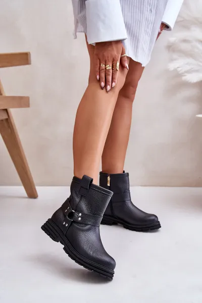 Lewski Shoes Kožené Dámske Topánky Na Plohom Opätku Čierne Lewski 3610