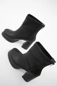 Soho Black Women's Boots & Bootie 20031