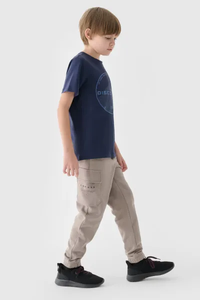 Chlapčenské zateplené tepláky 4F JUNIOR TROUSERS-JWAW24TTROM760-26S-WARM LIGHT GREY