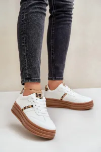 FG2 Pohodlné dámske športové topánky na platforme White Devan