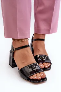S. BARSKI Elegantné Lakované Sandále Na Podpätku Čierne D&A