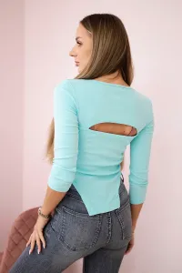 Ribbed blouse with mint neckline