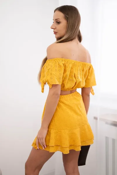 Embroidered mustard set