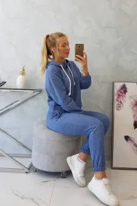 Hoodie complete with jeans