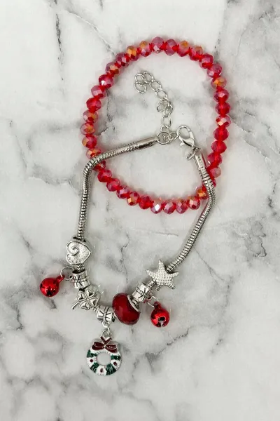 Christmas bracelet Wreath