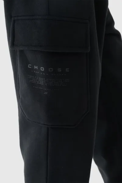 Chlapčenské zateplené tepláky 4F JUNIOR TROUSERS-JWAW24TTROM760-20S-DEEP BLACK