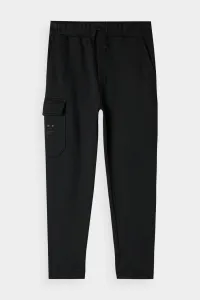 Chlapčenské zateplené tepláky 4F JUNIOR TROUSERS-JWAW24TTROM760-20S-DEEP BLACK