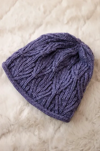 Women's cap Leaves K245 purple