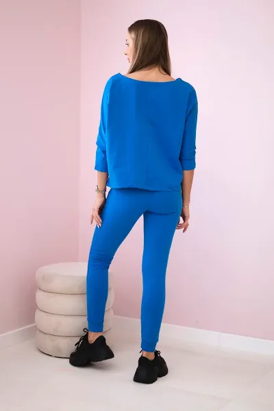 Set with Queen print in blue-purple color