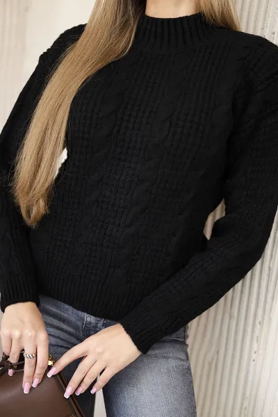 Sweater over the head black